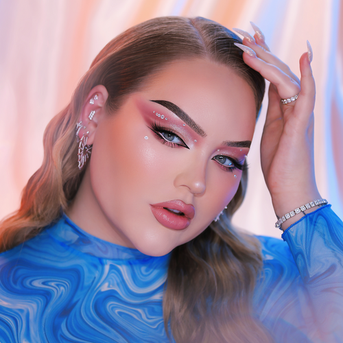 Sparkling Soft Eye Look, by NikkieTutorials